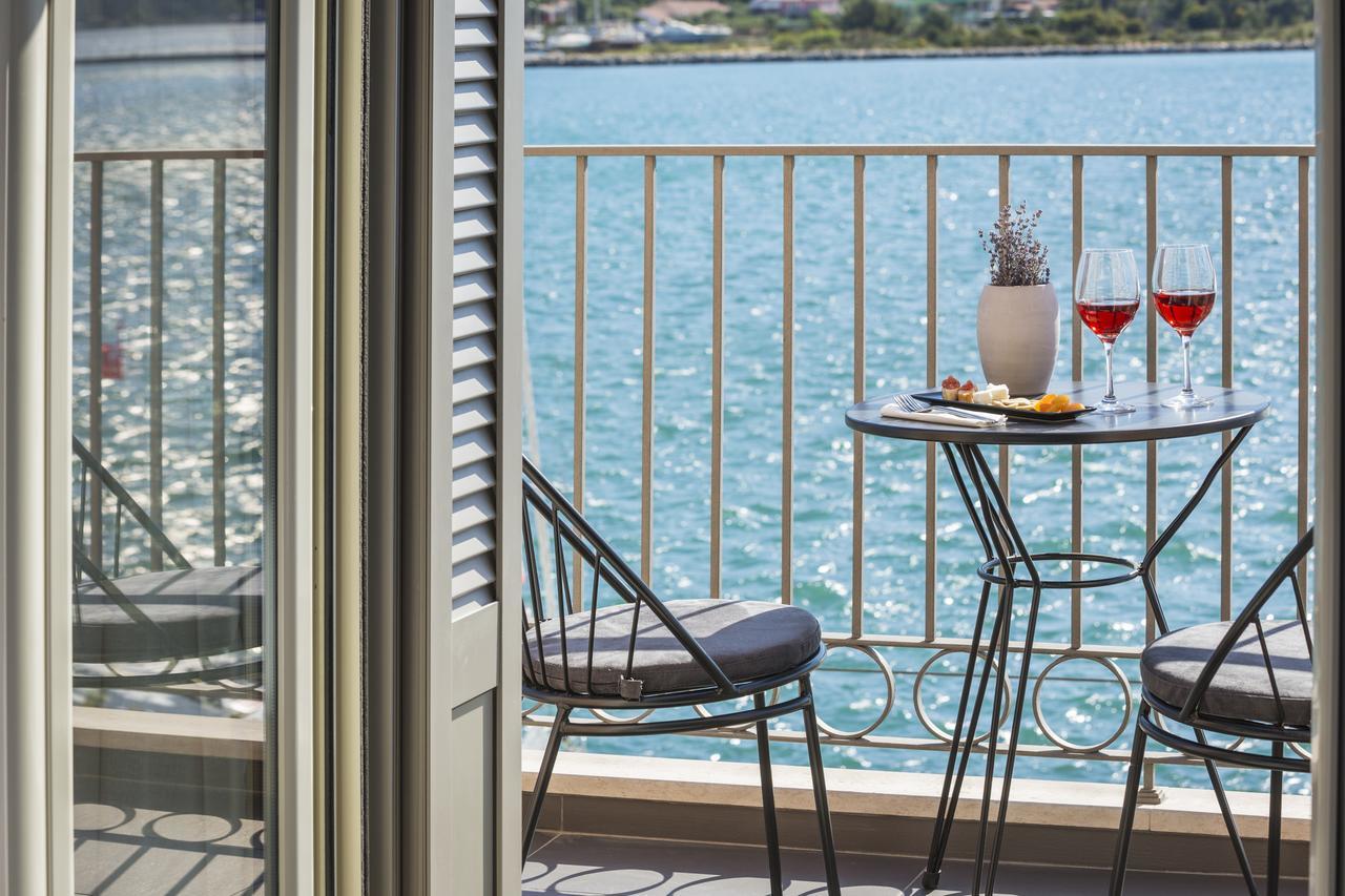 Argostoli Marina Suites Exterior foto